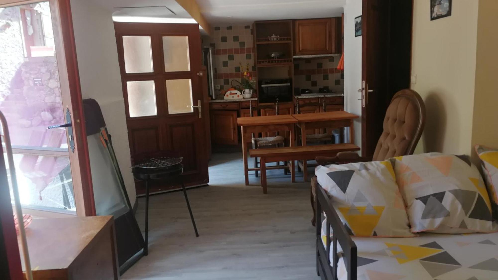 La Cirerole Hotel Casteil Eksteriør billede